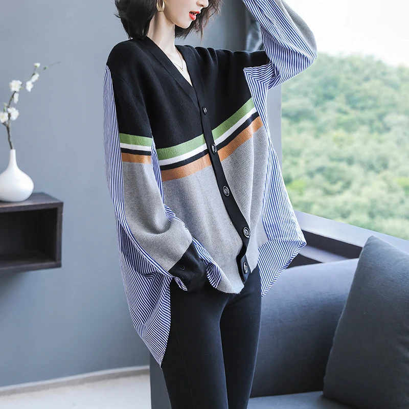 

Полосатый свитер с V-образным вырезом и имитацией двух предметов, женская одежда, весенне-осенний кардиган неправильной формы, вязаные повс...