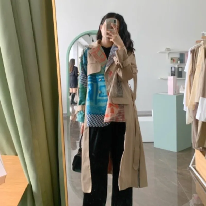 Женский тренчкот с отложным воротником длинным рукавом и поясом на талии