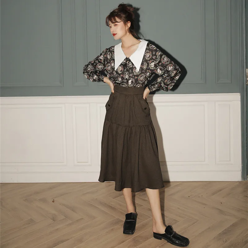 

Vintage Fall 2020 Long Sleeve Blouse Women Lantern Sleeve Collar Button Up Shirt Print Loose Ladies Top Japanese Style P958