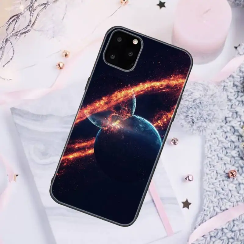 

Outer Space Planet Stars Spaceship Astronaut Phone Case For Iphone 6 6s 7 8 Plus XR X XS XSmax 11 12 Pro Mini Max