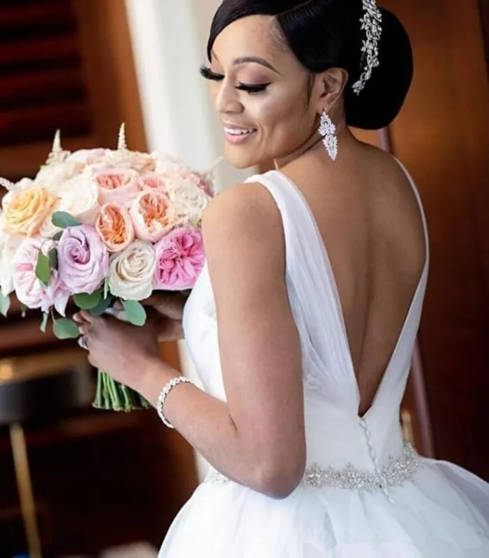 

luxury Fashion African ball gown Wedding Dresses V Neck Tulle Sashes Ruffles Bridal Gowns Tiered Skirts Open Back Simple Wedding
