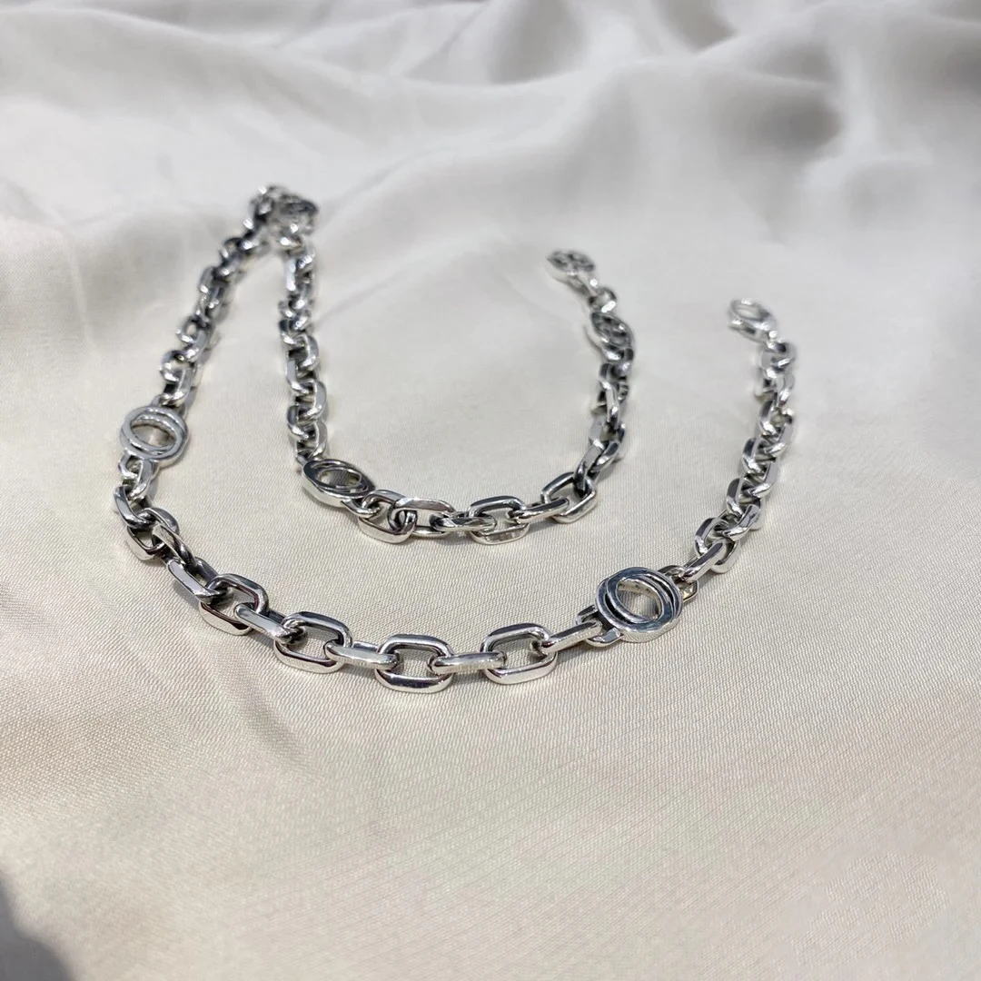 

2021 trendy luxury brand original retro letter wedding couple necklace and pendants for women sets