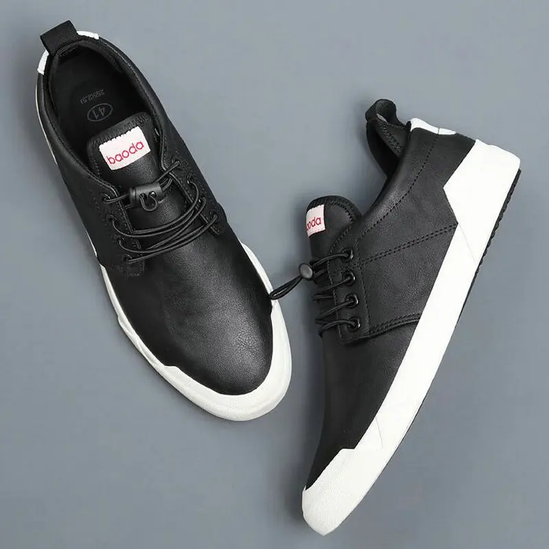 Мужские кожаные туфли на шнуровке черные повседневные плоской подошве