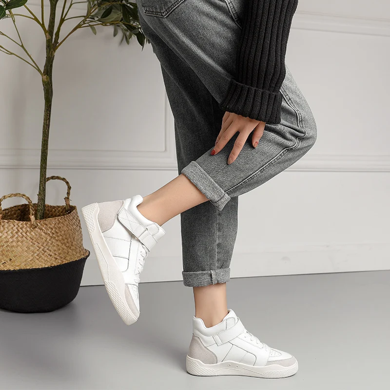 Женские Теплые ботильоны на меху однотонные кроссовки плоской подошве зимний