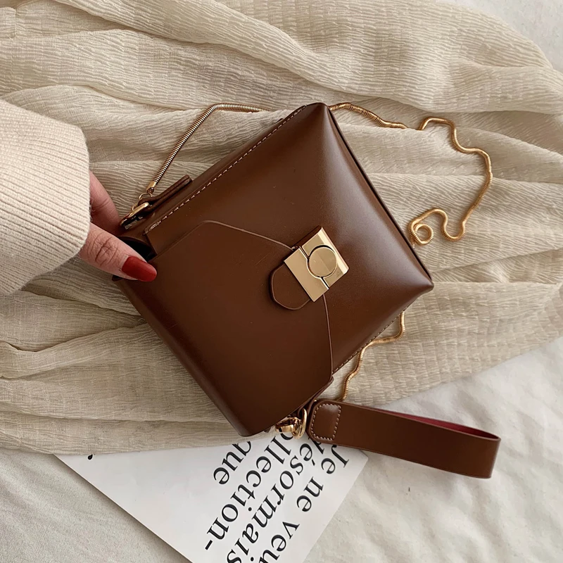 Роскошная женская маленькая квадратная сумка Дамская Автомобильная линия