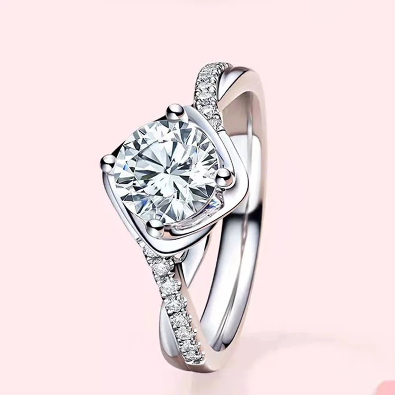 

Fashion Ladies Geometric Twist Crystal Ring Square Zircon Rhinestone Ring Temperament Girl Wedding Engagement Bridal Jewelry Hot