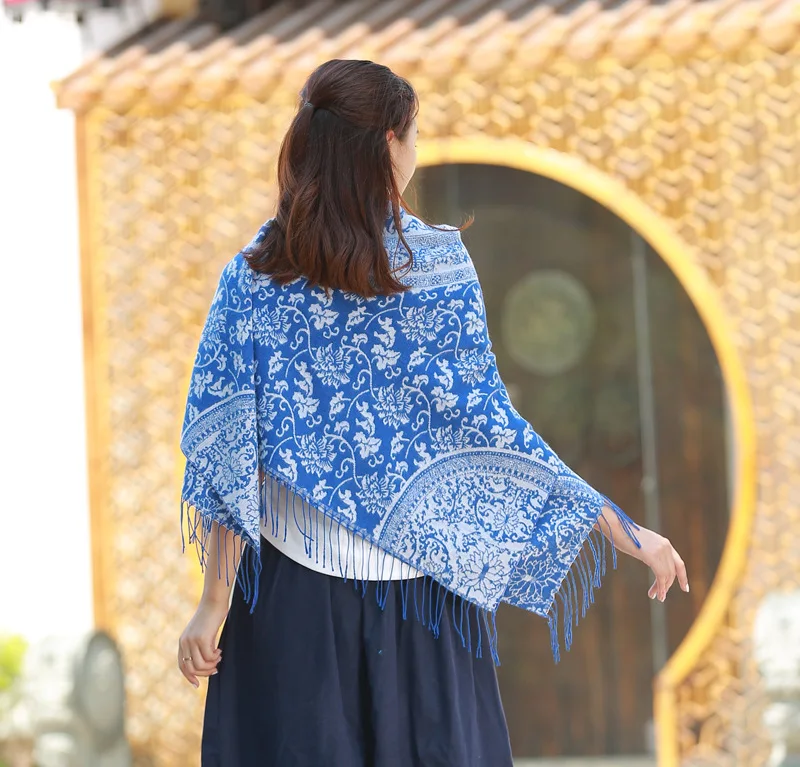 

Scarves Warm Shawls Lady Wrap Women Scarf Spring Winter Artificial Cashmere Soft Wrap Embroidery Flower Bandana Pashmina