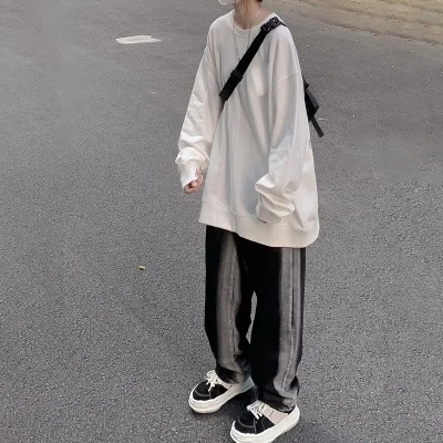 

American High Street White Oversize Sweater for Women Spring and Autumn.