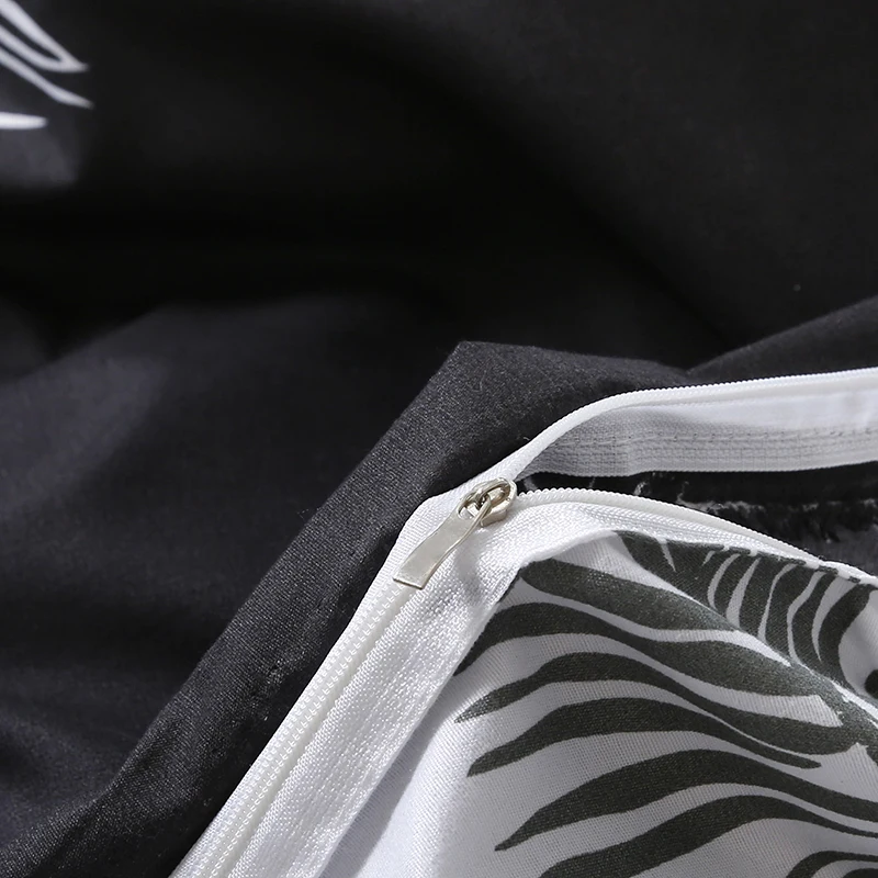 Больше стилей! Комплект постельного белья из пододеяльника и наволочки с