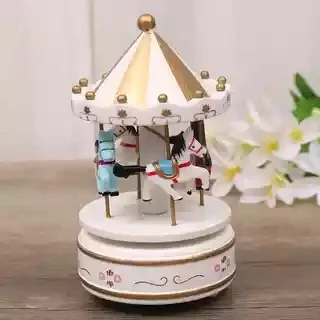 Классическая деревянная музыкальная шкатулка для рождественской елки