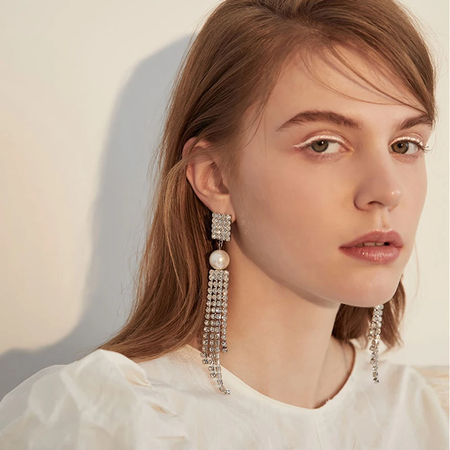 

Earrings For Women 2020 Fashion Jewelry Long Pearl Rhinestone Tassel Earrings