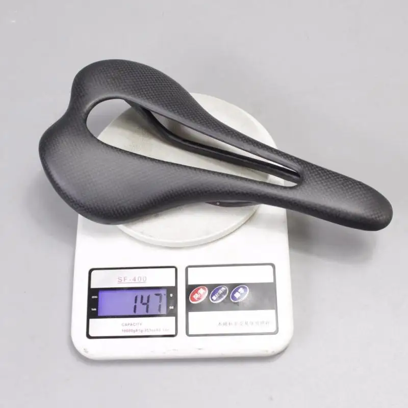

3K Full Carbon Fiber Cycling Saddle Ultralight Iatlia Big Hole Road Carbon Bicycle Saddle MTB Road race bike seat bicycle parts
