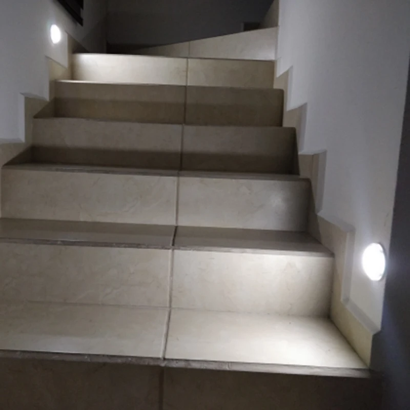 Настенный светильник с пассивным инфракрасным датчиком движения 6