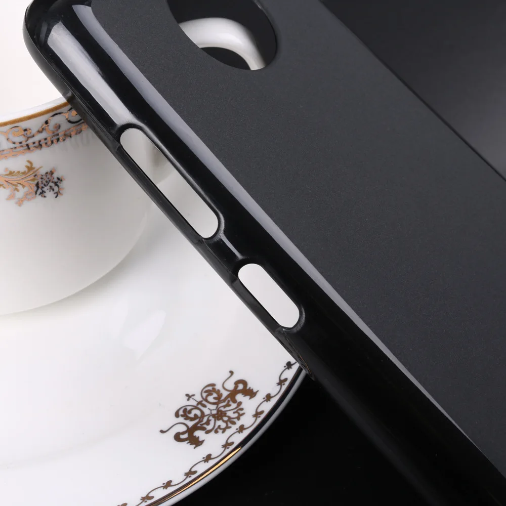 Силиконовая Черная задняя крышка для HTC Desire 12 Plus 12S 830 825 628 826W 510 10 Evo BOLT тонкий