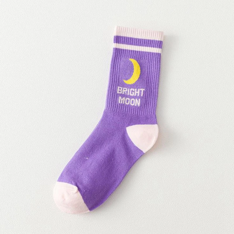 

Cute Fruit Woman Socks Cotton Cartoon Kawaii White Cow Pattern Fun Socks Meias Japanese Harajuku Style Moon Strawberry hot sell