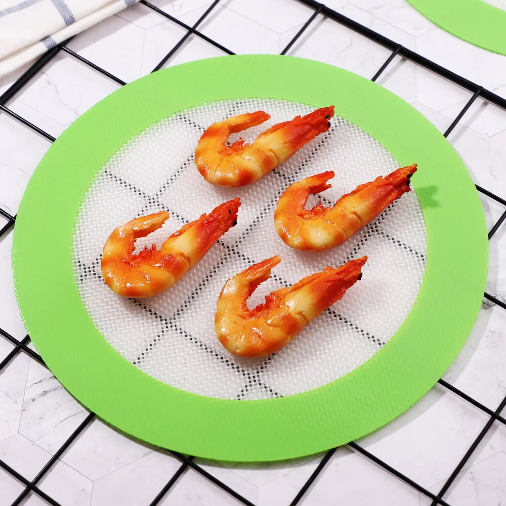 

BESTONZON 3pcs Silicone Baking Mat Round Heat Resistant Barbecue Mat Non-stick Pastry Sheet Liner (20CM, Green)
