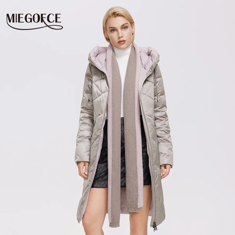 MIEGOFCE 2022 Зимнее новое женское длинное пальто стеганое с шарфом