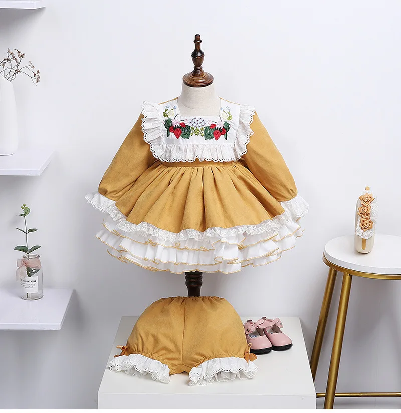 

Girls aged 1-3 In Autumn And Winter, Spanish Court Embroidered Princess Skirt, Sweet Baby Long Sleeved Dress, 2 / 3-piece Suit