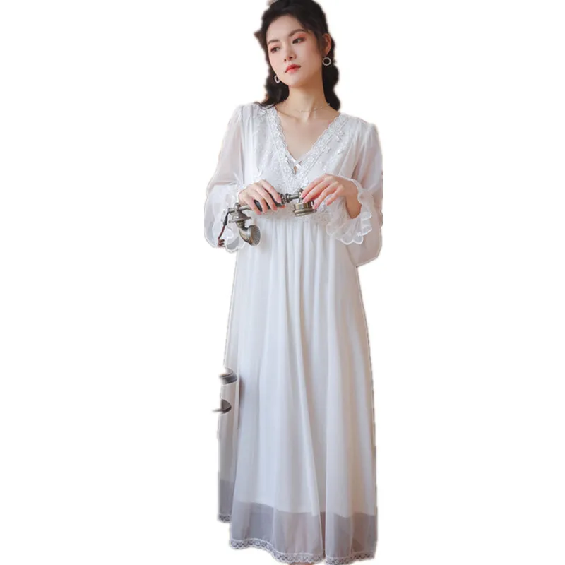 

Upscale Embroidery Sleepwear Women's Night Dress Sweet Princess Sleepdress Long Sleeve Nightgown Palace Female Sexy Home Clothes