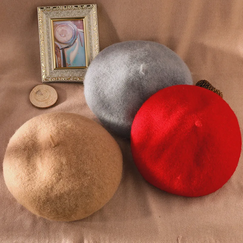 

Women's Hat Japanese Autumn Beret Women British Winter Candy Color Dome Wool Beret Casual Shopping Female Beret Fashion Hat