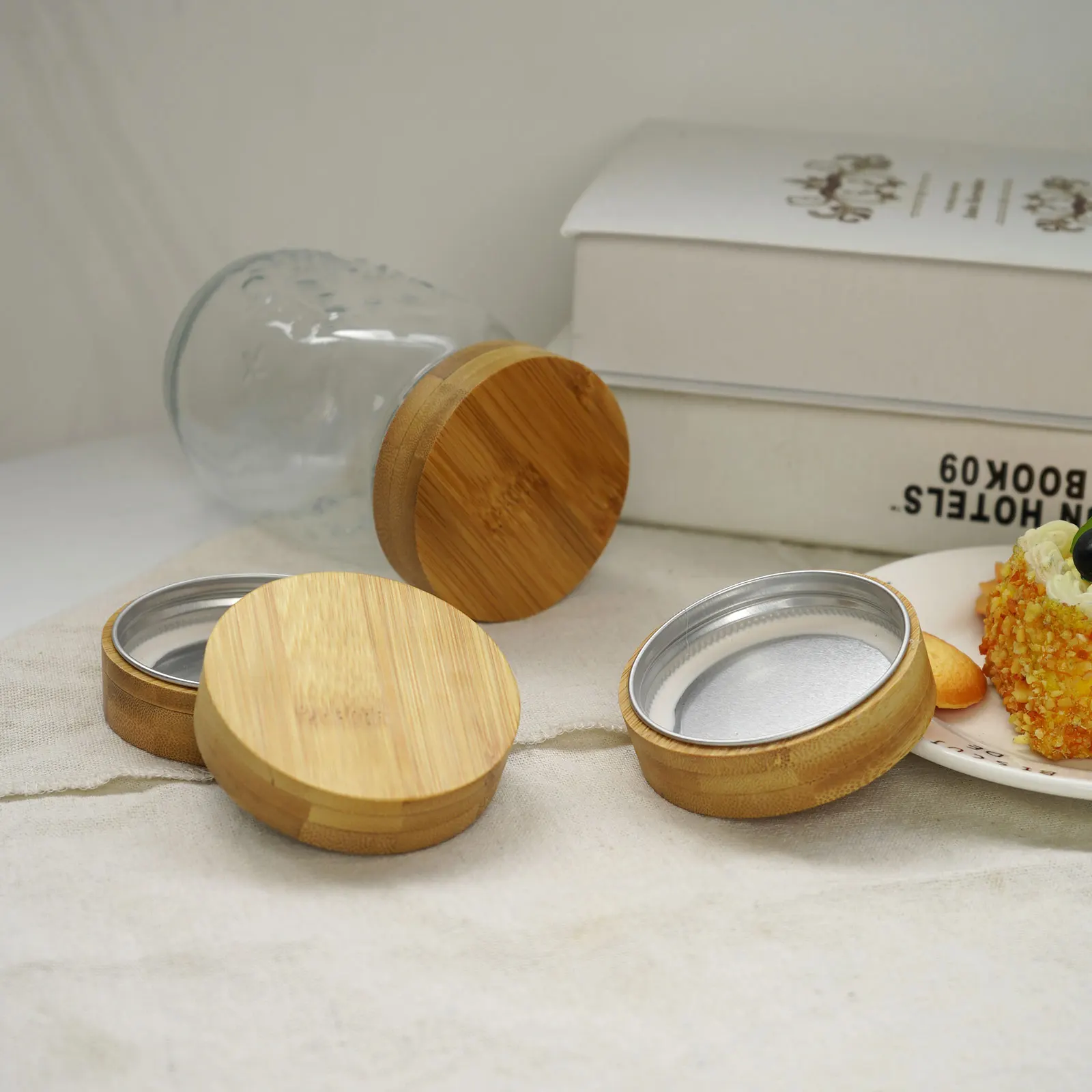 

4Pcs Reusable Bamboo Lids Wide Mouth Mason Jar Canning Caps Non Leakage Silicone Sealing Covers Drinking Storage Jar Supplies