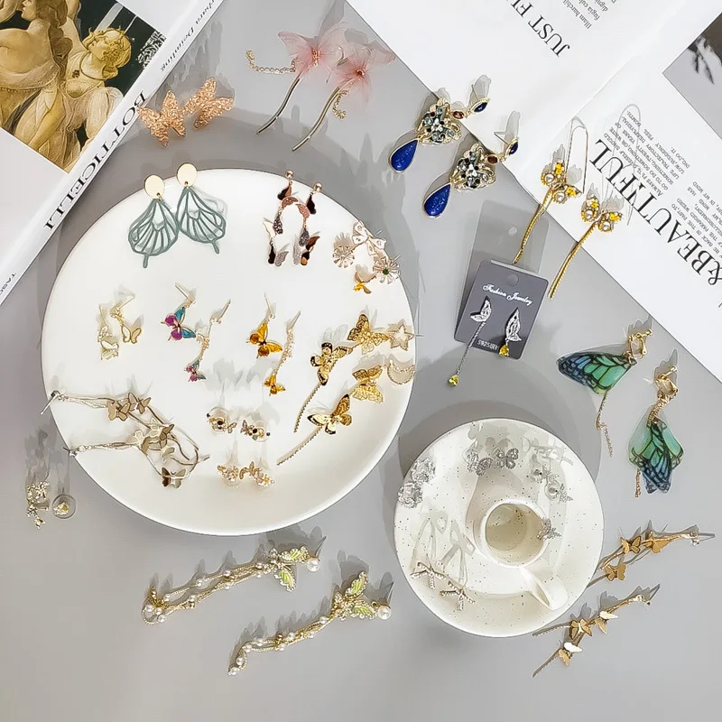 Новинка 2019 Япония Корея женские милые серьги крылья бабочки кисточки циркон