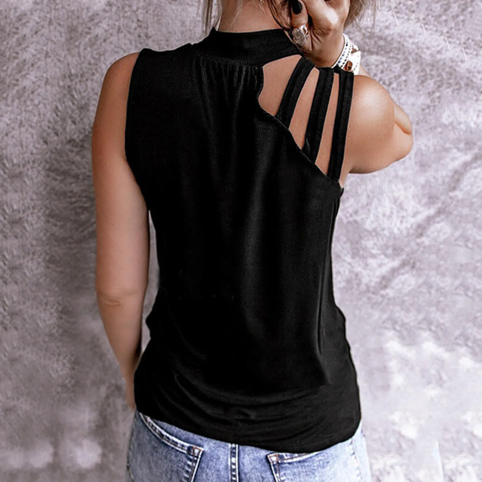 

Womens Top Summer Hollow Out Fashion Casual All-match Woman Tops 2021 Strapless Solid Color Ladies Vest