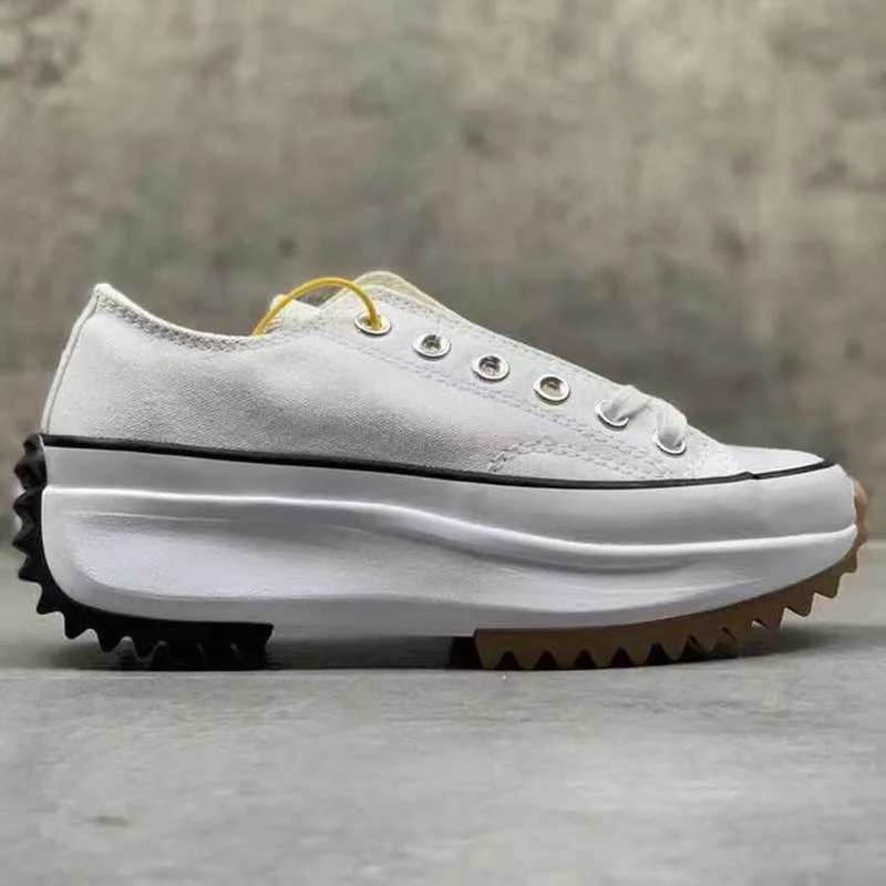

1970 new women's skateboard shoes