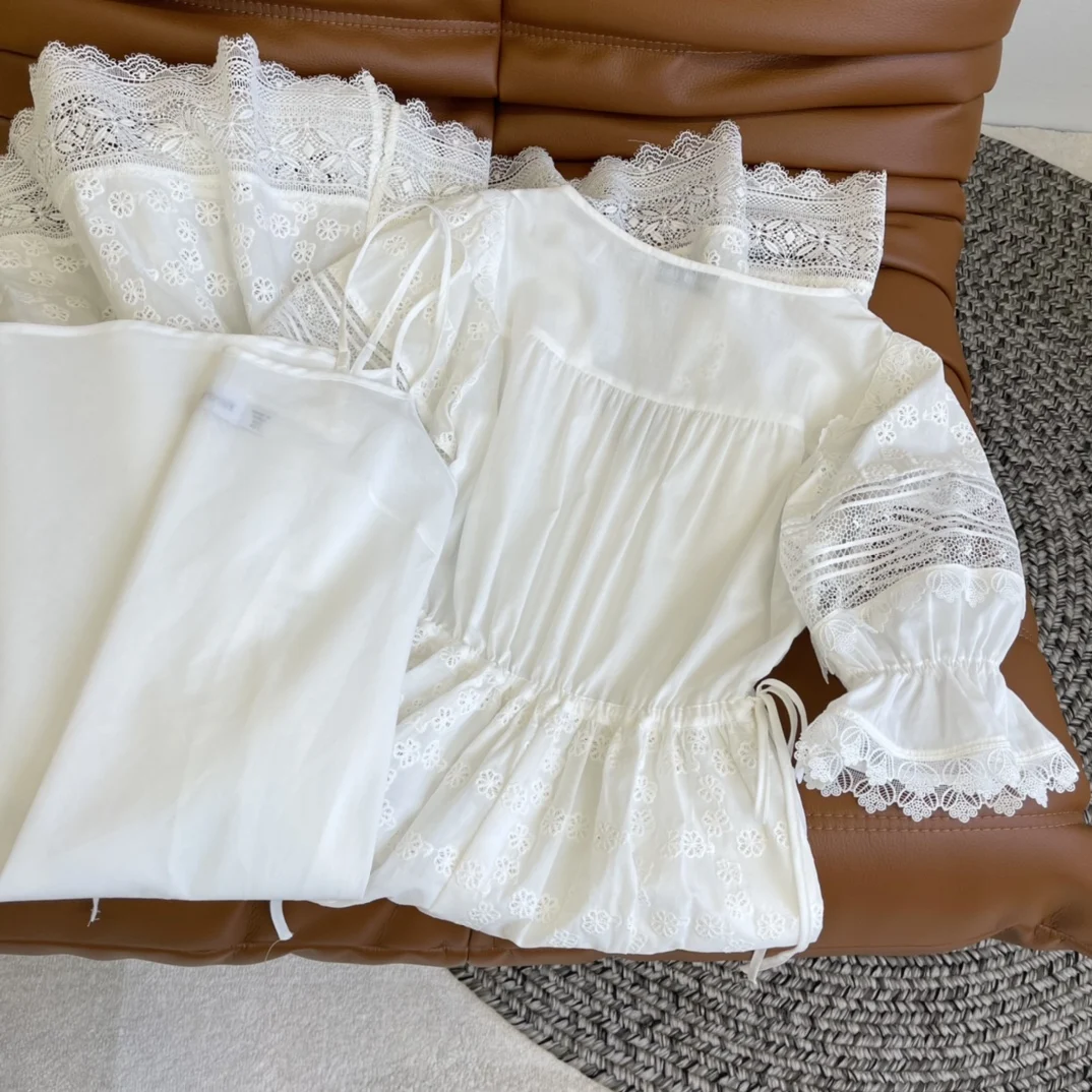 

White Lace Dress Women Autumn 2021 Top Quality 3D Cut V-neck Puff Sleeve Dress Luxury Brand Big Hem Lace White Dress with Lining