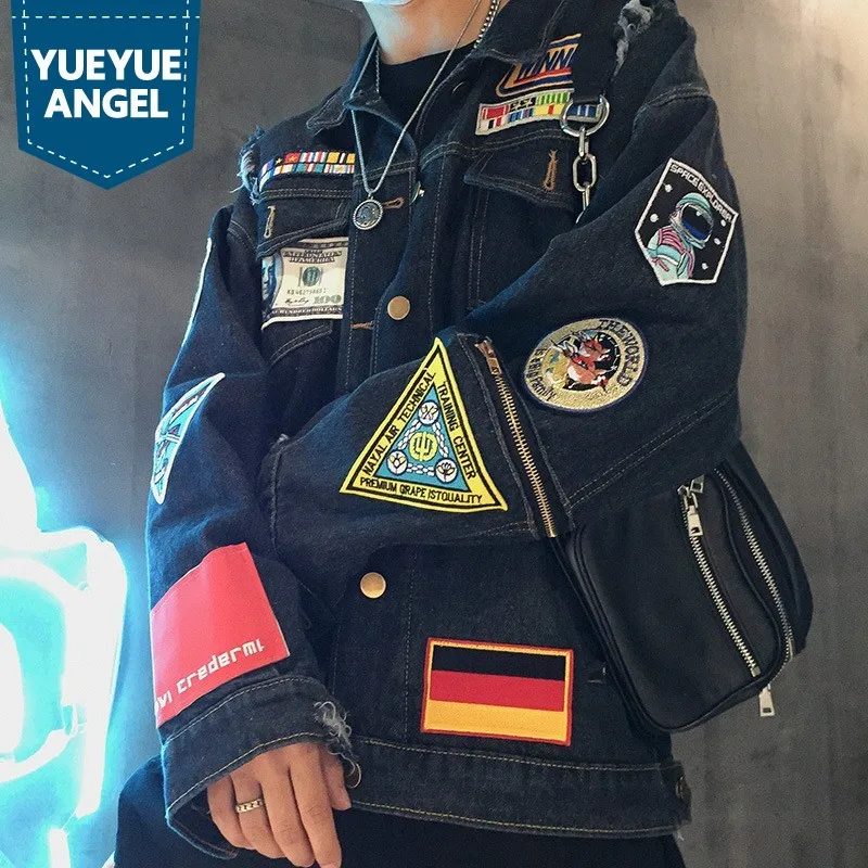 

Denim Jackets Autumn New Long Sleeve Single Breated Lapel Hip Hop Badge Hole Ripped Zip Streetwear Mens Casual Loose Fit Coats