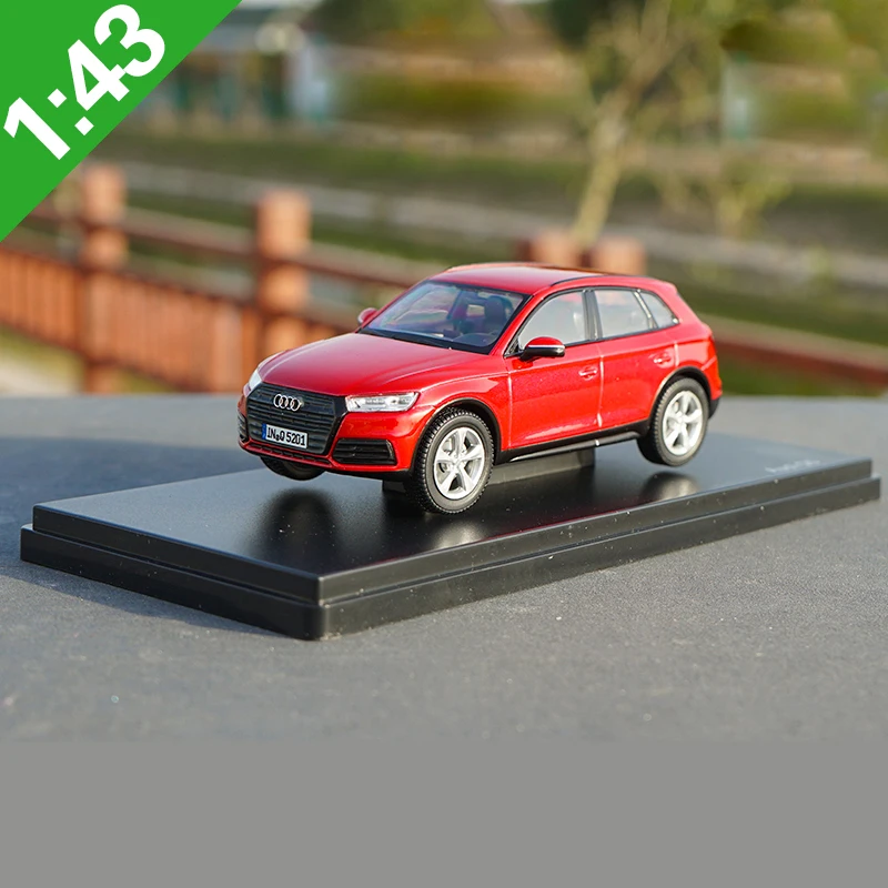 1:43 Q5 AUDI Q5 сплав модель автомобиля статическая Высокая имитационная металлическая модель автомобилей с оригинальной коробкой