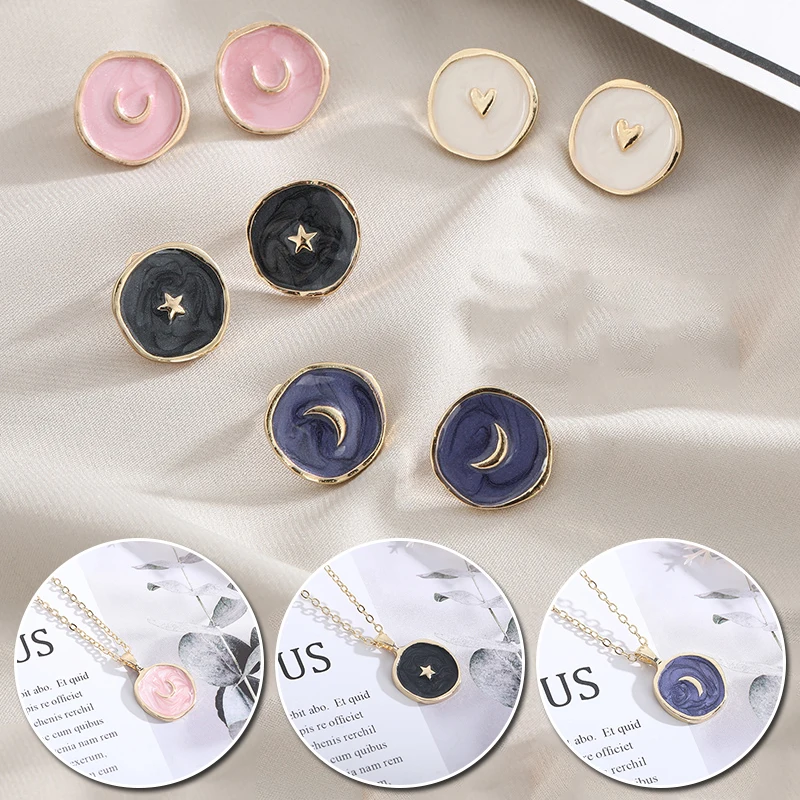 

New Korean Moon Star U Heart Pattern Metal Jewelry Set Women Fashion Cute Necklace Earrings Ring Set Creative Party Accessories