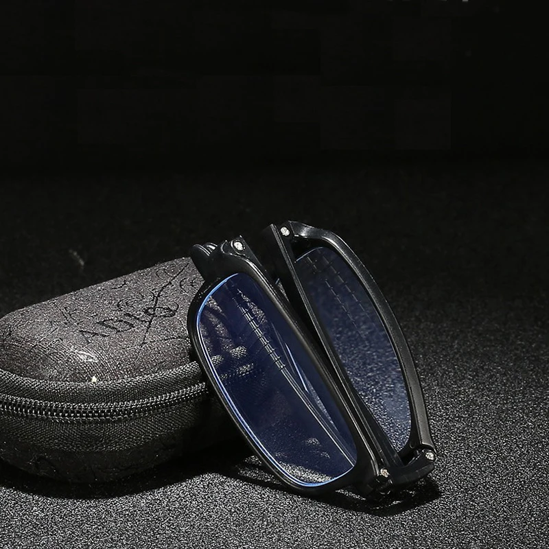 

Folding Reading Glasses Men Women Presbyopia Eyeglasses TR90 Ultralight Frame With Case +1.0 +1.5 +2.0 +2.5 +3.0 +3.5 +4.0