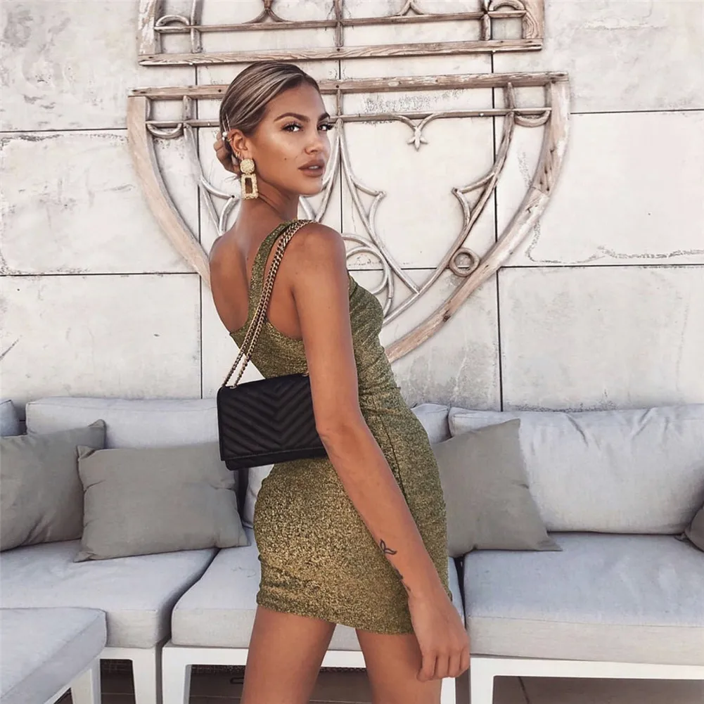 Сексуальное женское блестящее платье на одно плечо без рукавов облегающее