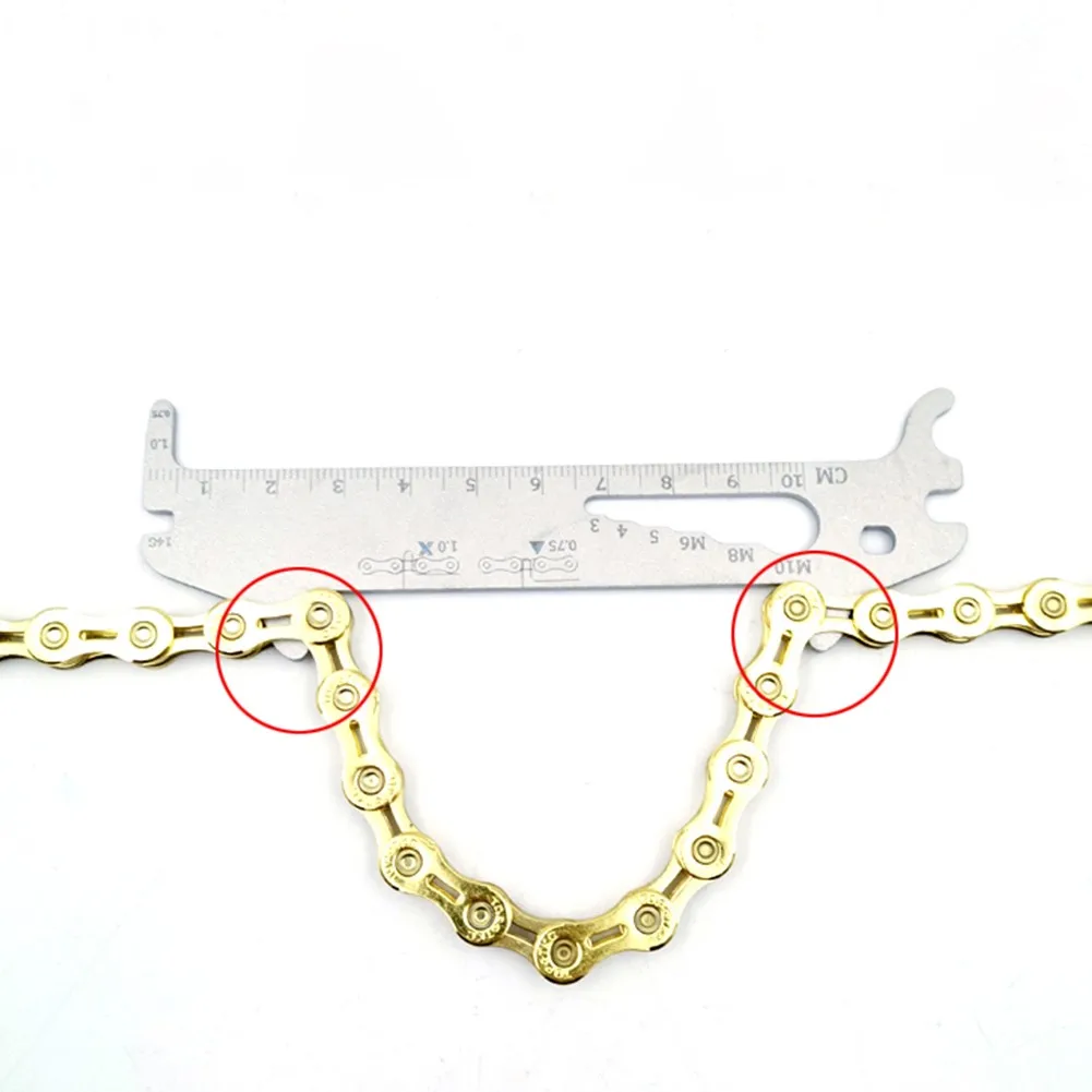 

Silver 7 In 1 Bike Bicycle Chain Checke Ruler Repair Tool Chain Wear Checker Thread Wear Indicator Replacement Bicycle Accs