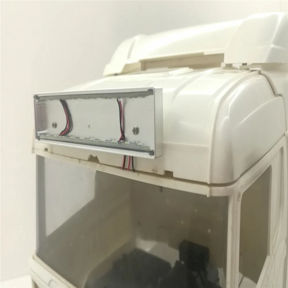 

For Scania Volvo 56360 R730 RC Car Modification 1pc 1/14 RC Truck Roof Lights Box Square LED Top Cab Light