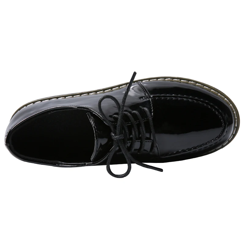 Новинка сезон весна-осень однотонная женская обувь на плоской подошве лоферы из