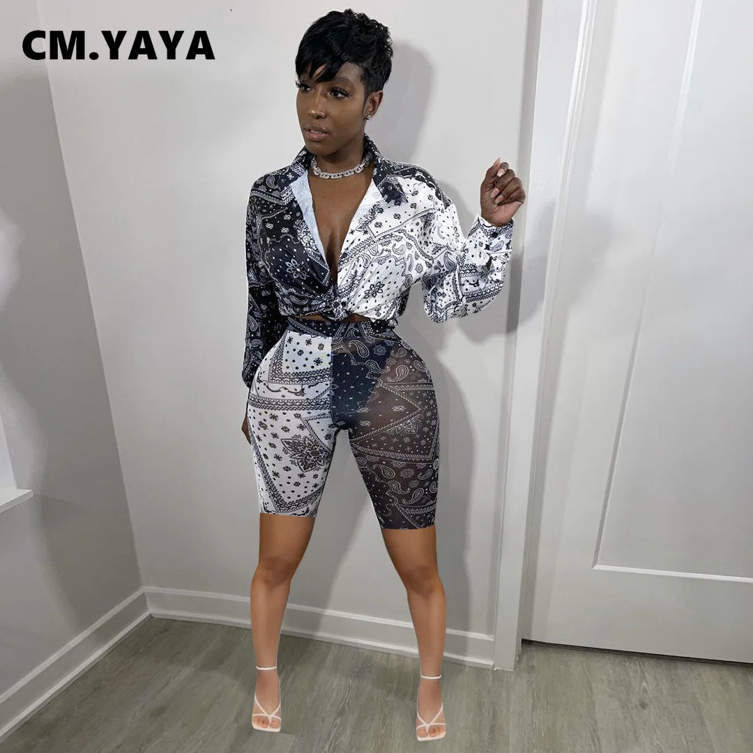 Женский комплект с принтом пейсли CM.YAYA блузка длинным рукавом и шорты из двух