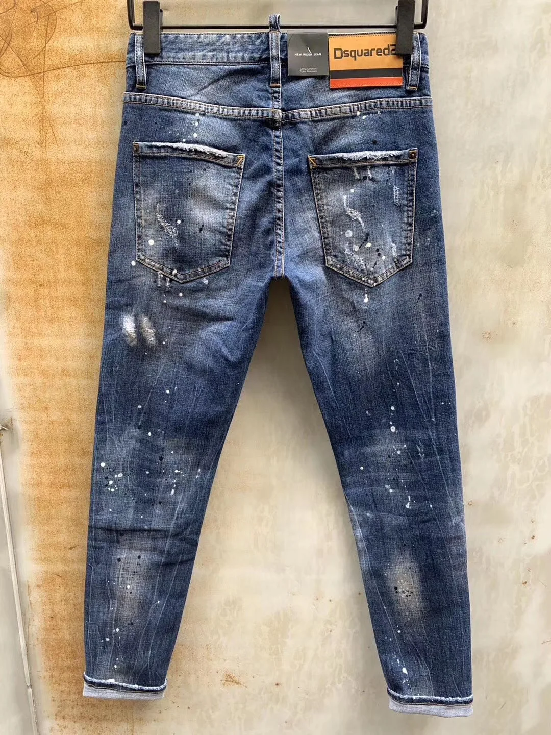 2021 Hot classic,Authentic DSQUARED2,Retro,Italian brand ,Women/Men Jeans,locomotive,Jogging jeans 978