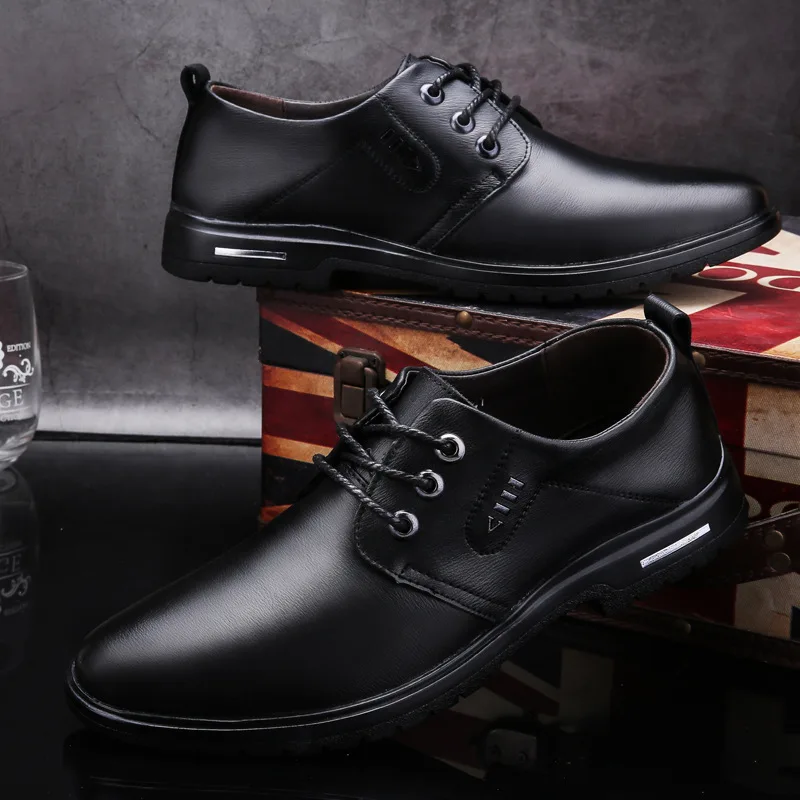 Newest Hot Leather Shoes Men Flats Fashion Men's Casual Shoes Brand Man Soft Comfortable Lace Up Black Leather Casual Shoes