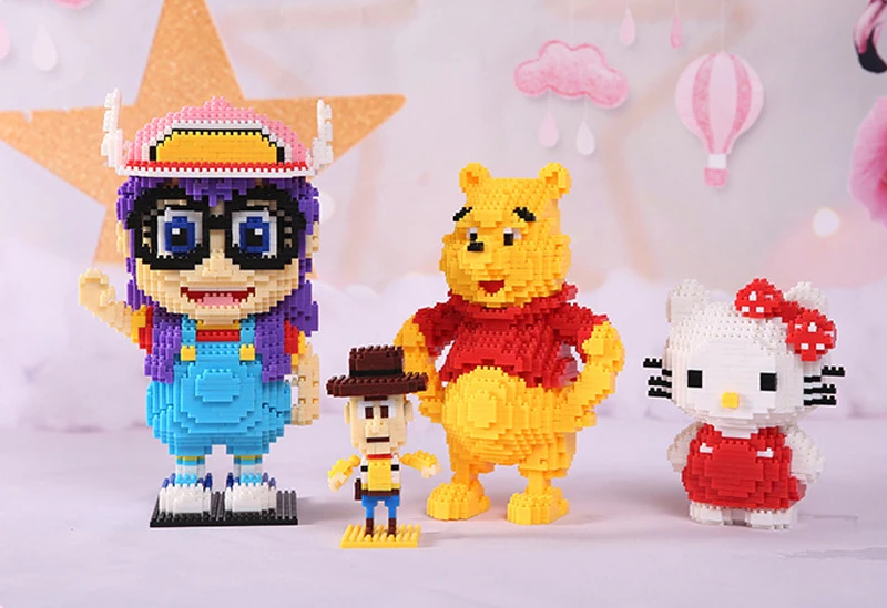 

3090pcs 16102 Micro Diamond Building Block block DIY Cartoon Girl Arale Bricks Assemable Model Toys for Kids Gifts