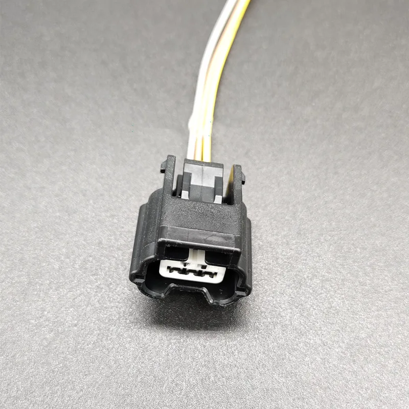 

1/2/5pcs/lot 3Pin 38852 / 28852 Car headlamp ballast waterproof and shockproof harness plug for Honda