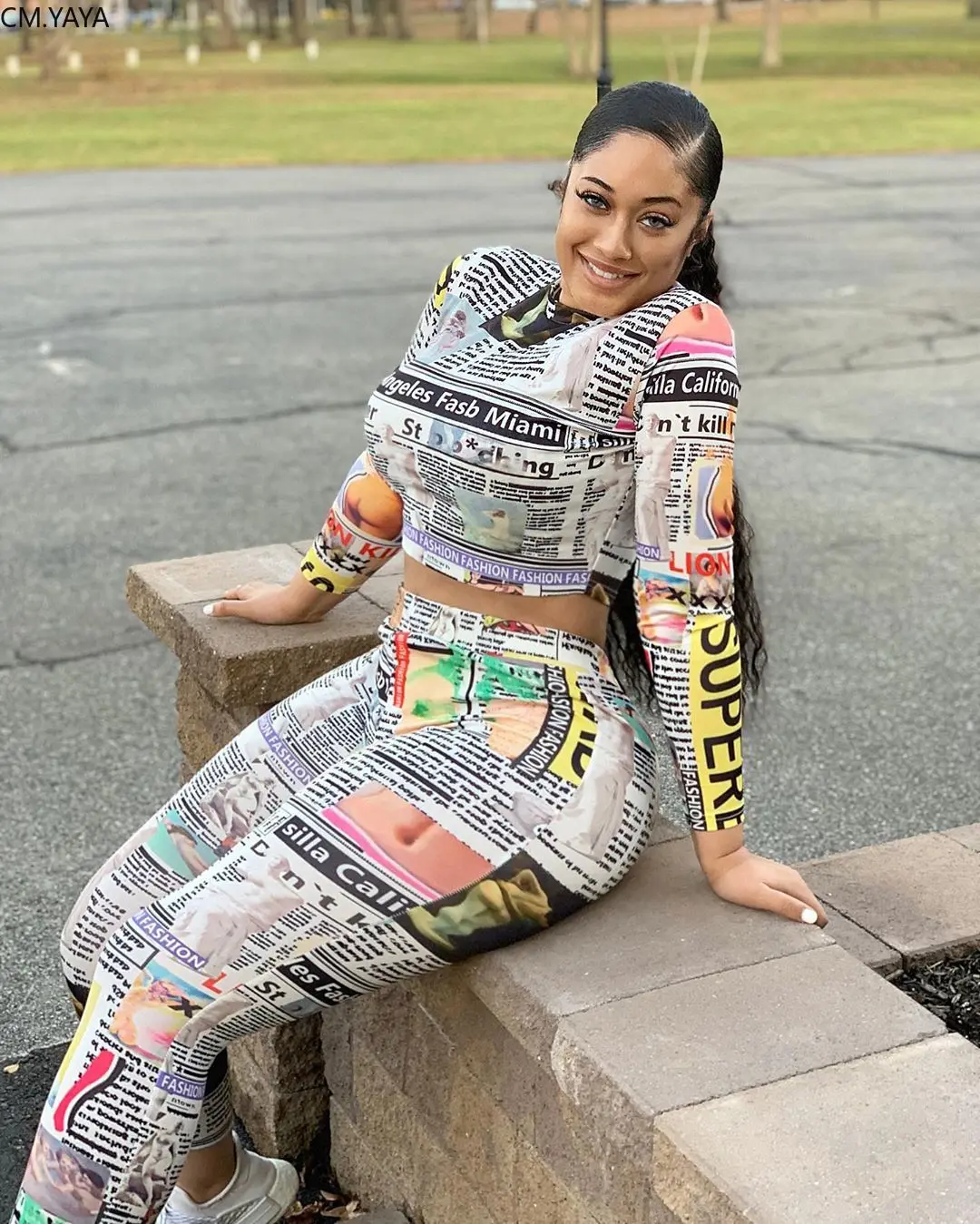 Женский костюм с длинным рукавом короткий топ и штаны принтом повседневный