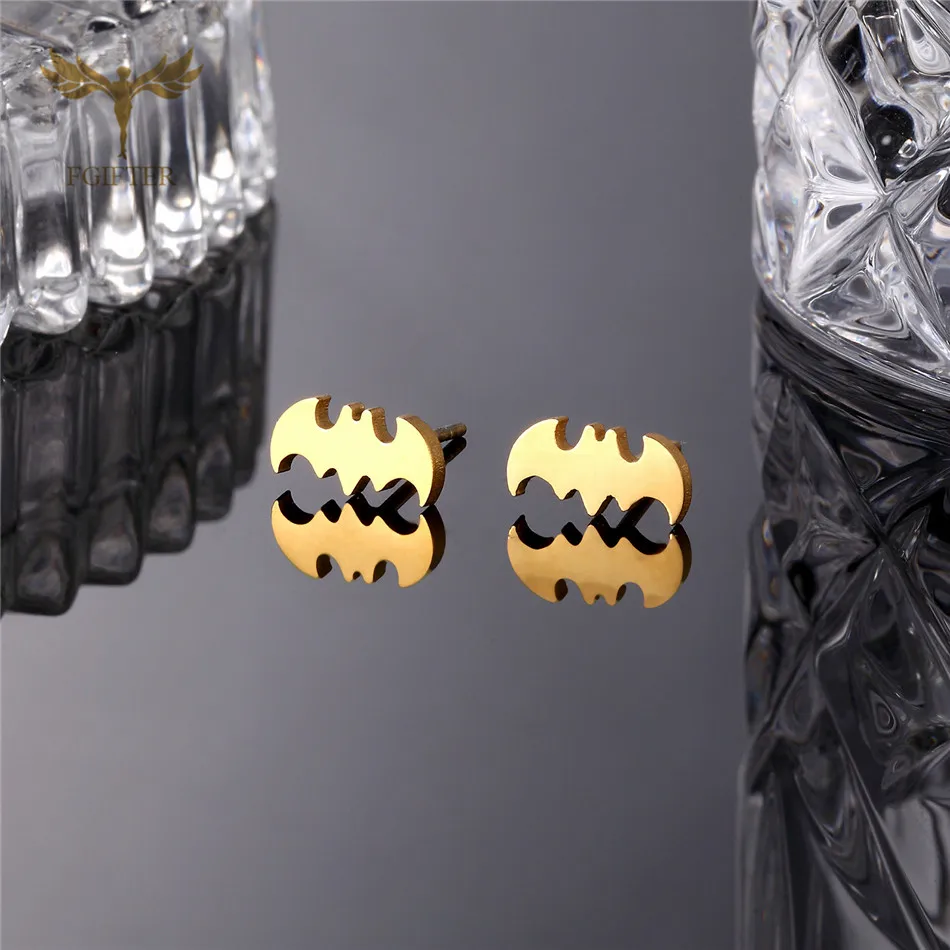 

Fashion Animal Earrings Golden Bat Design Stud Earring Women Men Stainless Steel Jewelry Accessory Wholesale