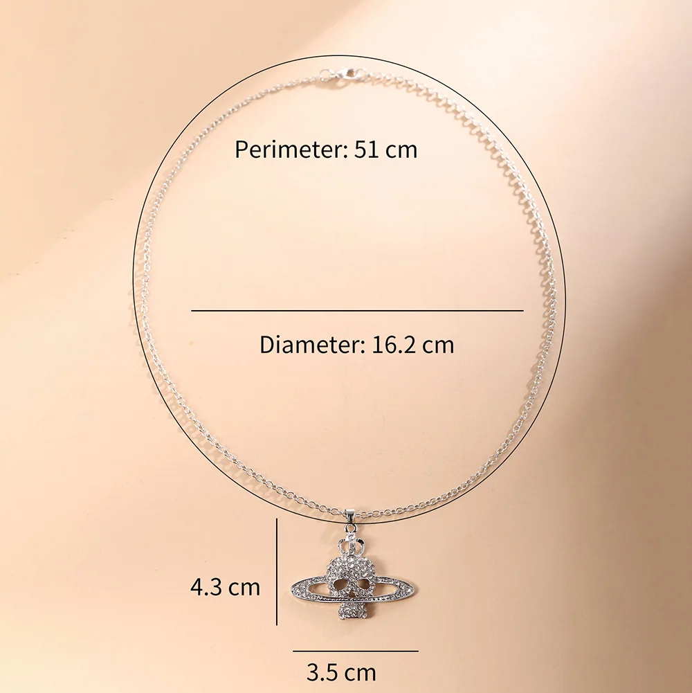 Цепочка с подвеской в виде черепа