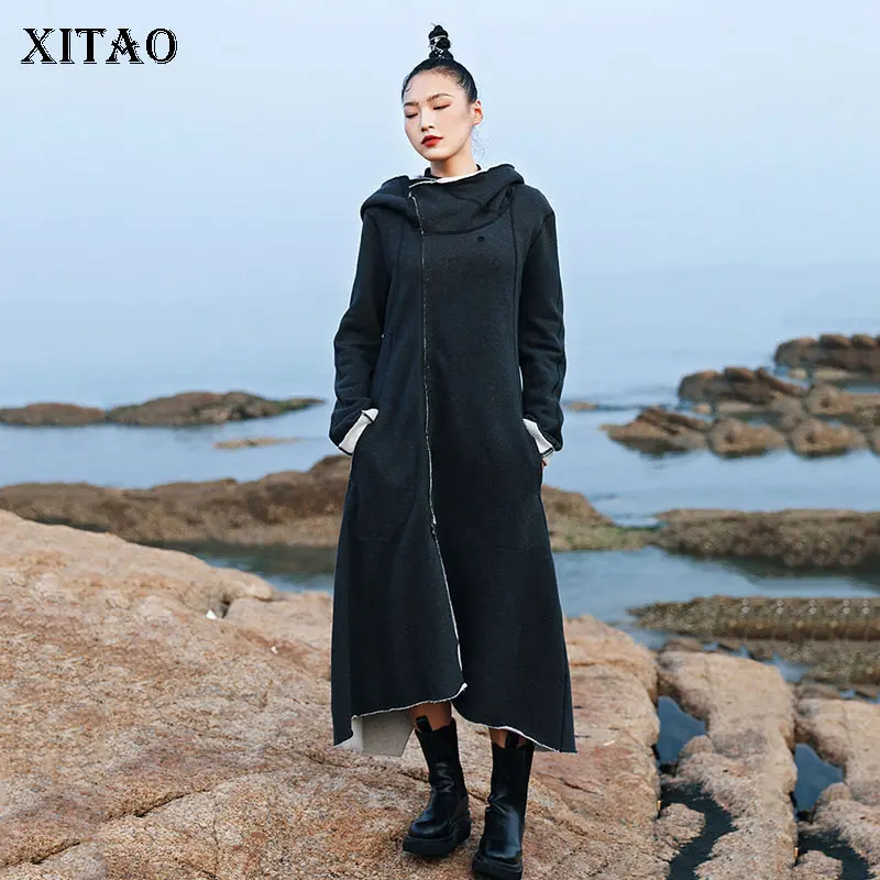 

XITAO Асимметричный длинный Тренч 2021 осень новые продукты пэчворк с капюшоном Модный повседневный свободный темно-серый Женский Тренч GWJ1707