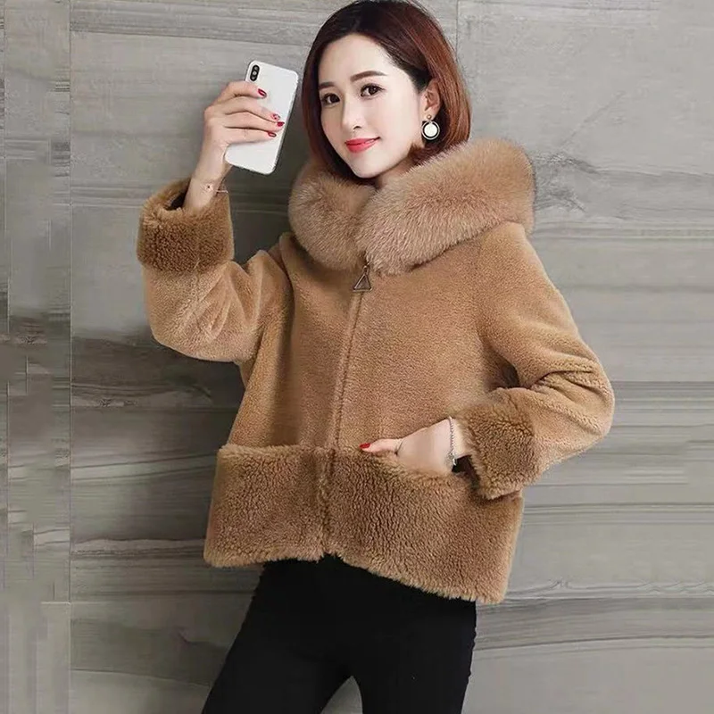 

Coats & Jackets