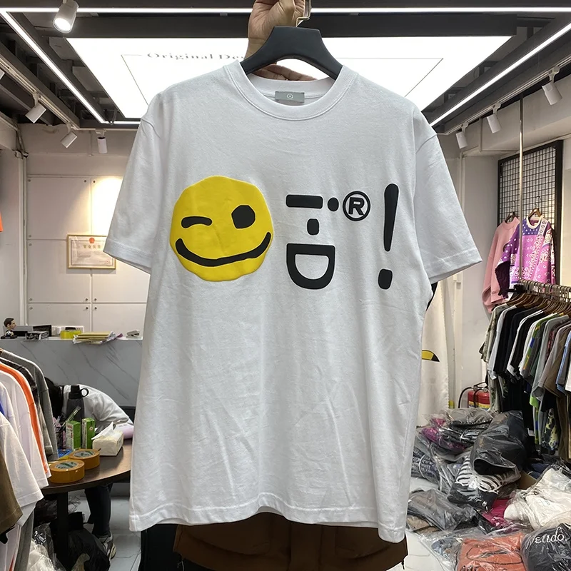 

Cpfm Kanye T-Shirt Smiley Face Foam Printed Thick Fabric Men's And Women's Fashion Short Sleeve T-Shirt