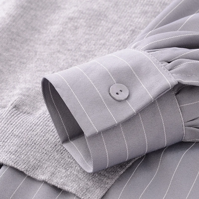 

LANMREM 2021 New Arrival patchwork Striped Stitched Shirt For Women Loose Outer Knitted Top Fashion Spring Causal 2T1564