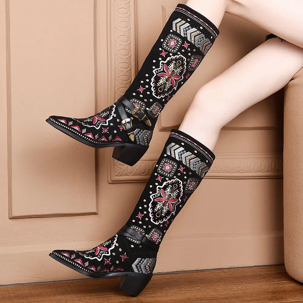 

GIGIFOX 2021 Embroidery Big Size 46 High Quality Winter Shoes Woman Boots Female Chunky Heel Equestrian Boots Shoes Women